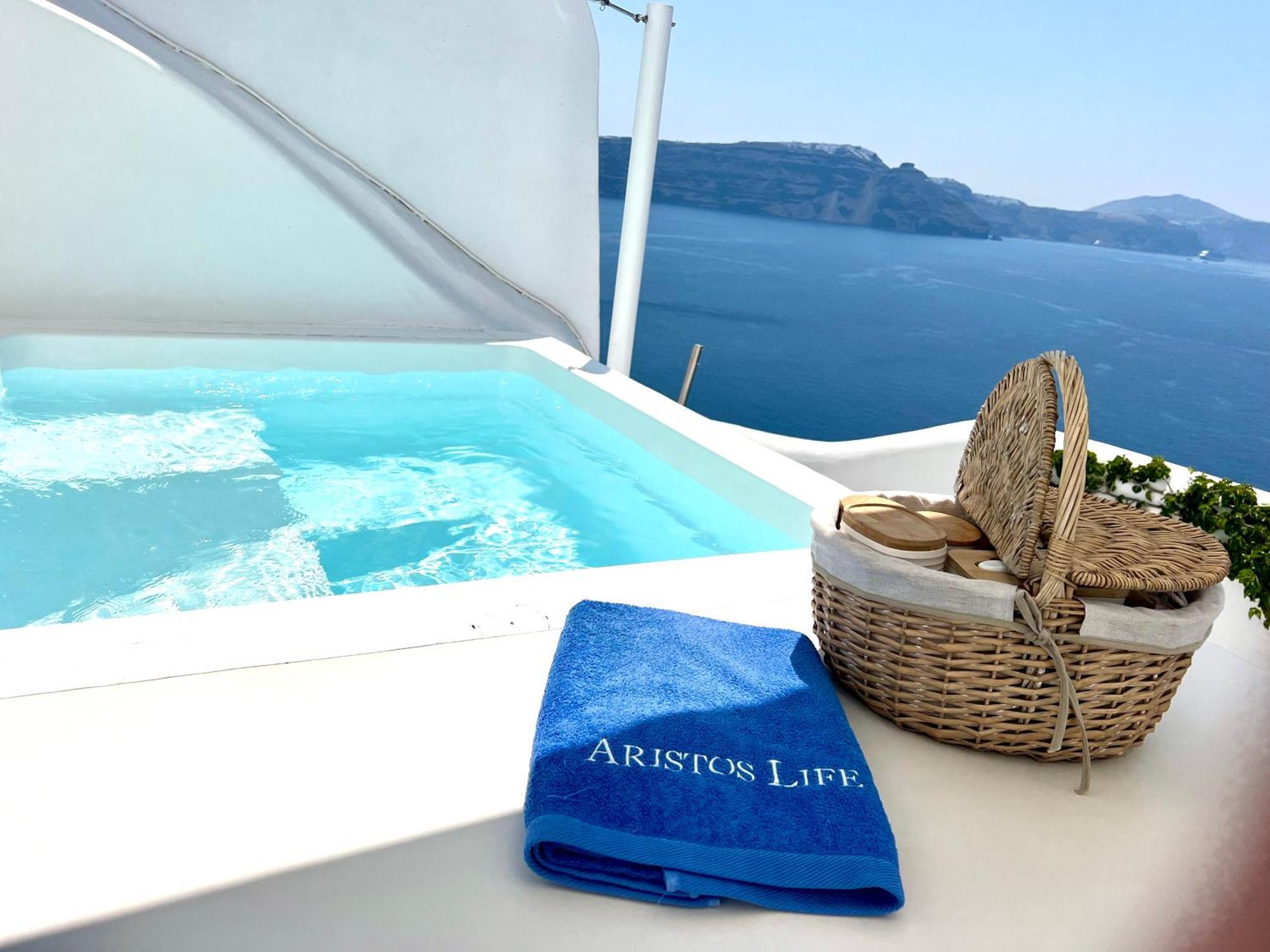 Aristos Life Luxury Cave Villas Oía Dış mekan fotoğraf
